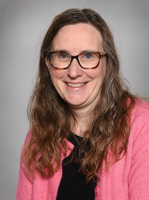 Mrs R Jones